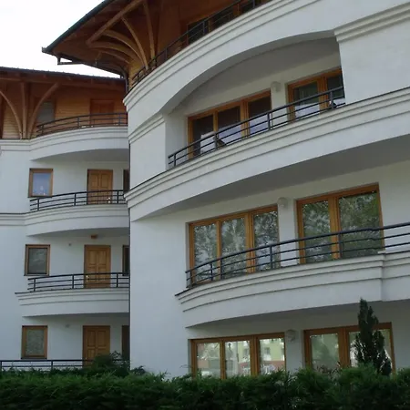 Kitti Apartman Balatonlelle Apartment